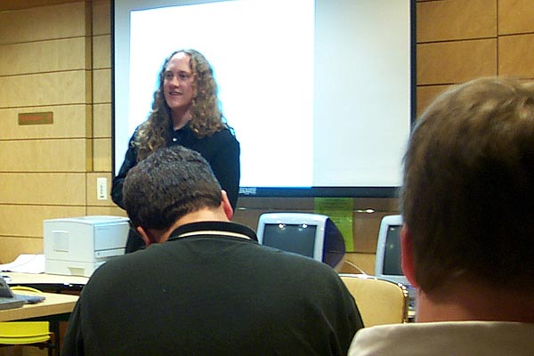 P0001889.jpg:701