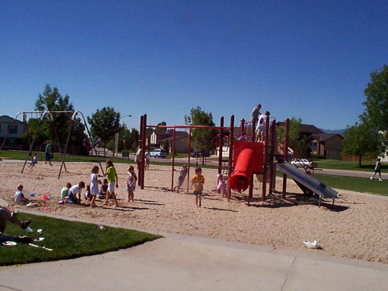 P000892.jpg:3004