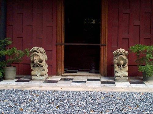 P001893.JPG:1102