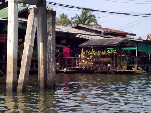 P002234.JPG:1380
