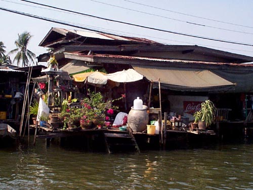P002235.JPG:1381