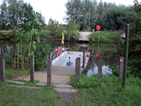afsnee003.jpg:1641