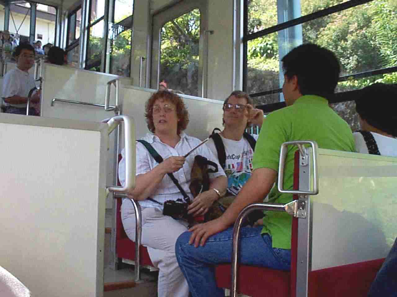 p000416.jpg:3048